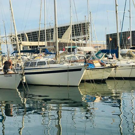 Sleep & Boats Barcelona City Sant Adria de Besos Εξωτερικό φωτογραφία