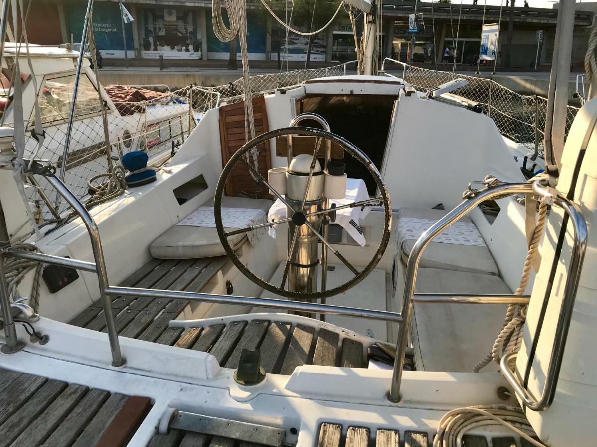 Sleep & Boats Barcelona City Sant Adria de Besos Εξωτερικό φωτογραφία