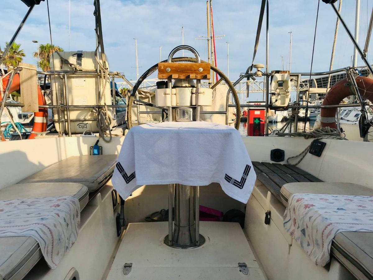 Sleep & Boats Barcelona City Sant Adria de Besos Εξωτερικό φωτογραφία