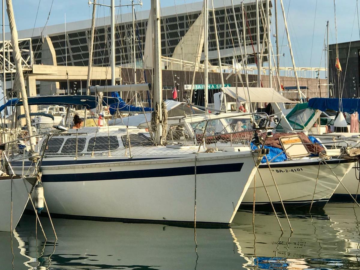 Sleep & Boats Barcelona City Sant Adria de Besos Εξωτερικό φωτογραφία