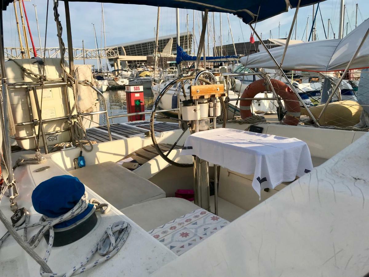 Sleep & Boats Barcelona City Sant Adria de Besos Εξωτερικό φωτογραφία